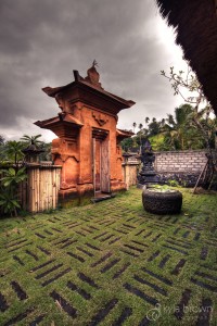 Restaurant Courtyard